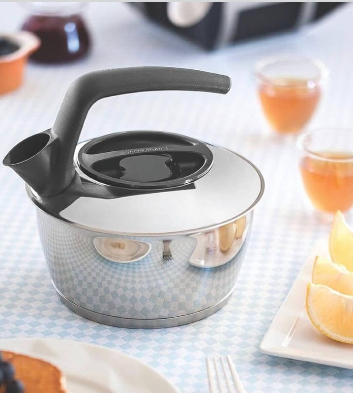 Tramontina 61485160 Chaleira em Aço Inox com Fundo Triplo Cabo Preto 1.5L, Prata